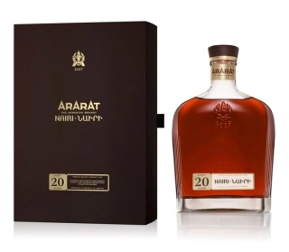 Ararat Nairi 20 let 40% 0.7l (kazeta)